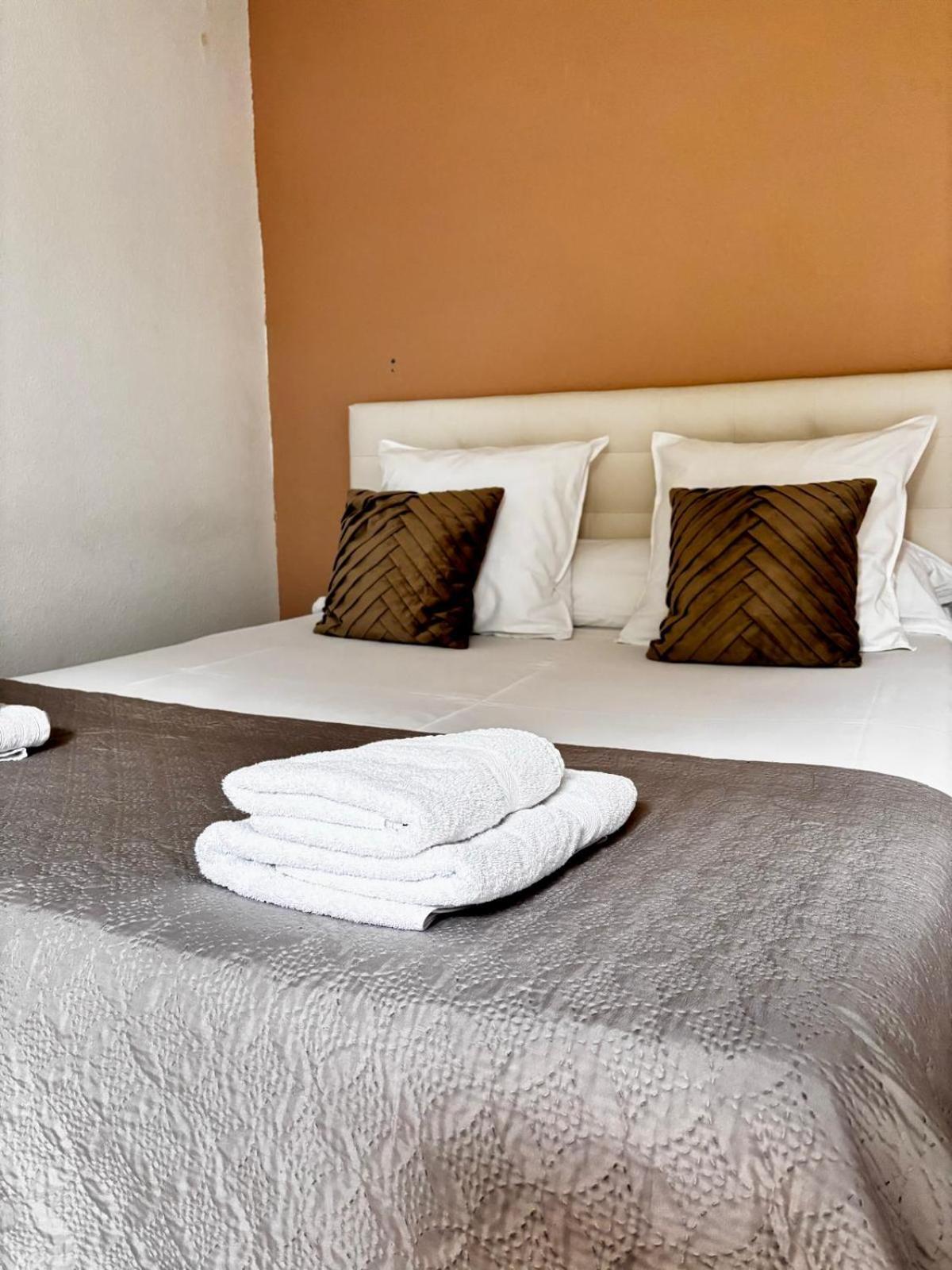 Chez Lucia Appartement Climatise Périgueux Екстериор снимка